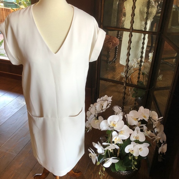 Vince Dresses & Skirts - Vince Shift Dress
